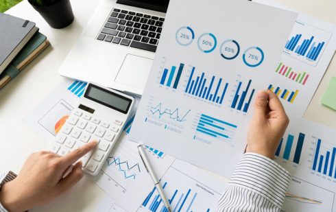 Analiză financiară - lichiditate, cash flow și solvabilitate firmă